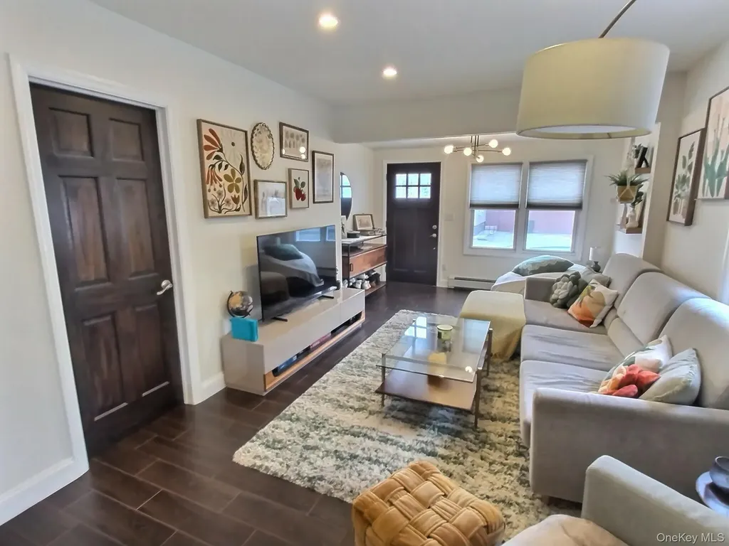 3037 Morrow Road Oceanside NY 11572