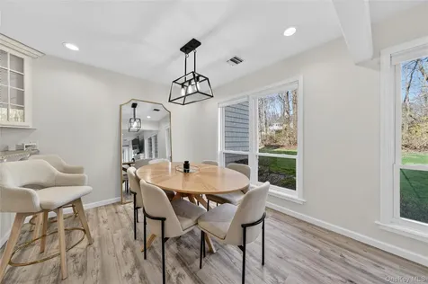 9 Vista Drive N Manorville NY 11949