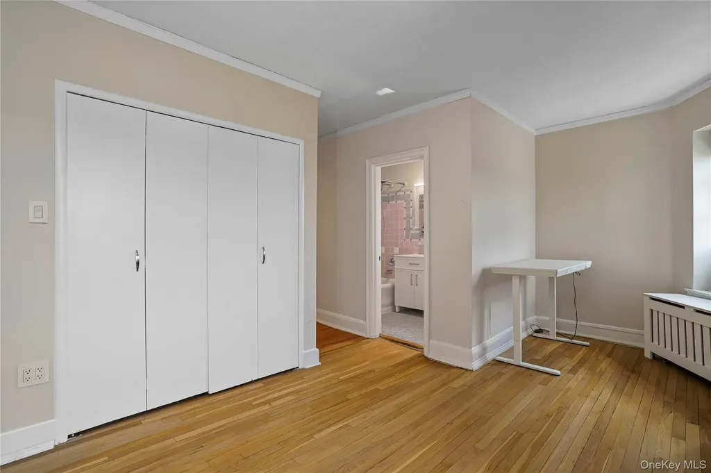 295 N Broadway Yonkers NY 10701