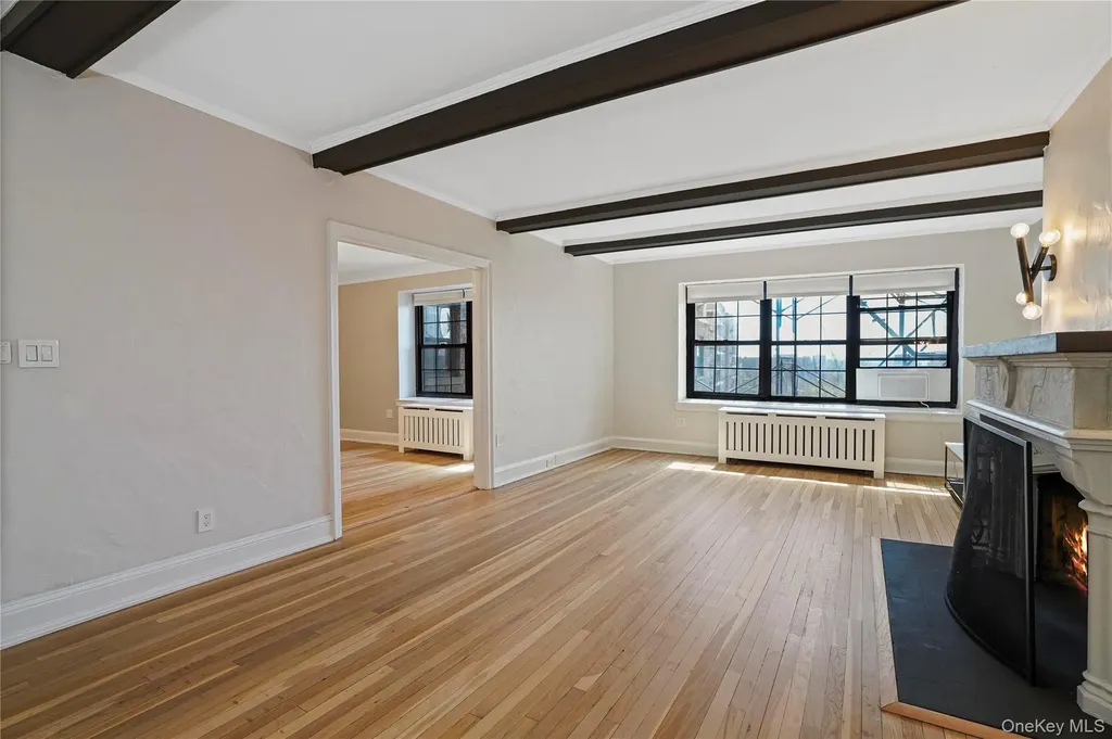 295 N Broadway Yonkers NY 10701