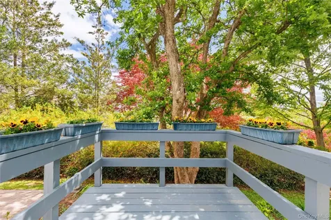 201 Clayton Road Scarsdale NY 10583