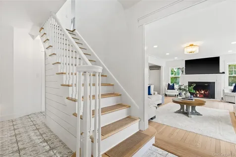 201 Clayton Road Scarsdale NY 10583