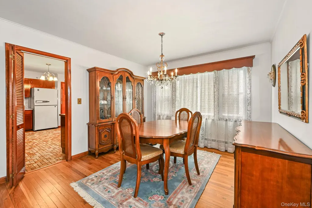 32 Chase Avenue White Plains NY 10606