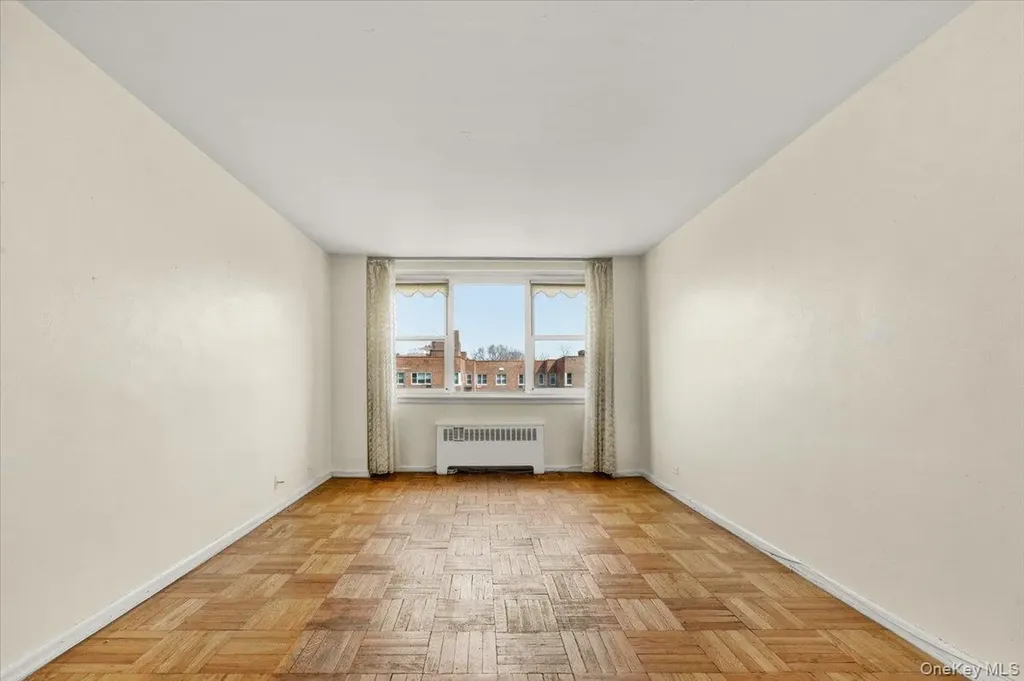 80 Knolls Crescent Bronx NY 10463
