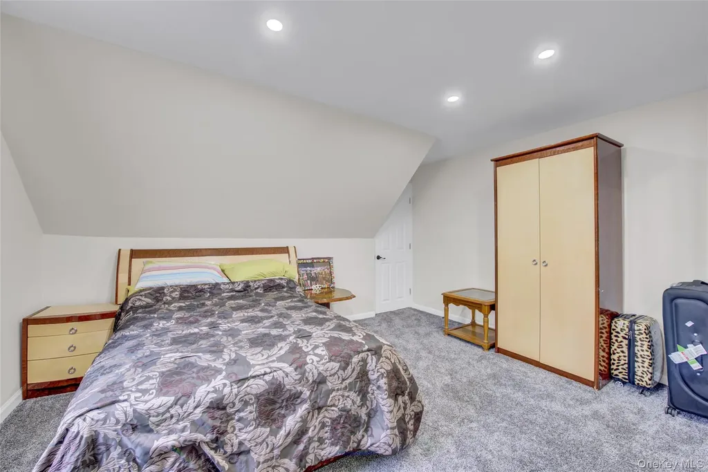 1312 Park Avenue New Hyde Park NY 11040