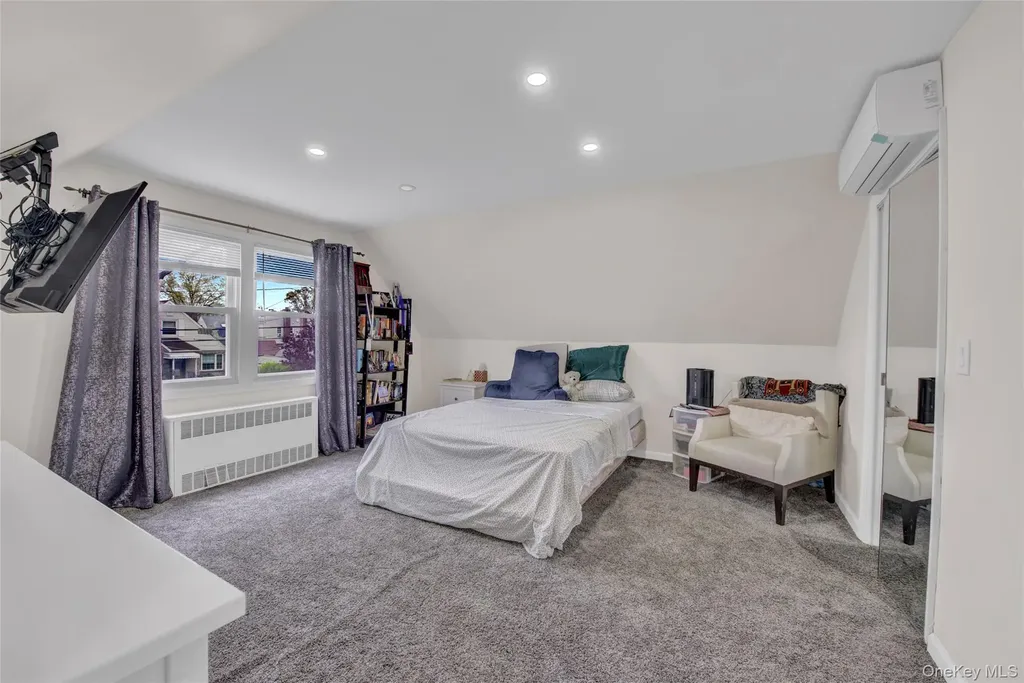 1312 Park Avenue New Hyde Park NY 11040