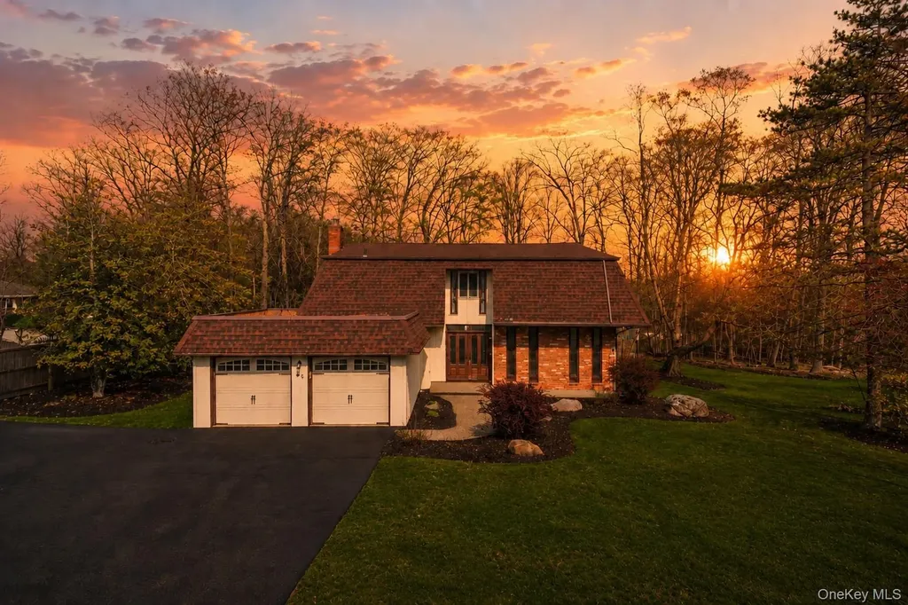 84 Tennyson Drive Nanuet NY 10954