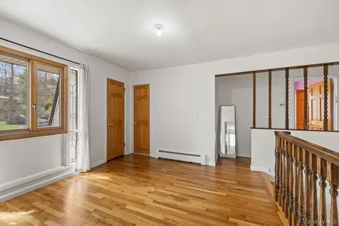 84 Tennyson Drive Nanuet NY 10954