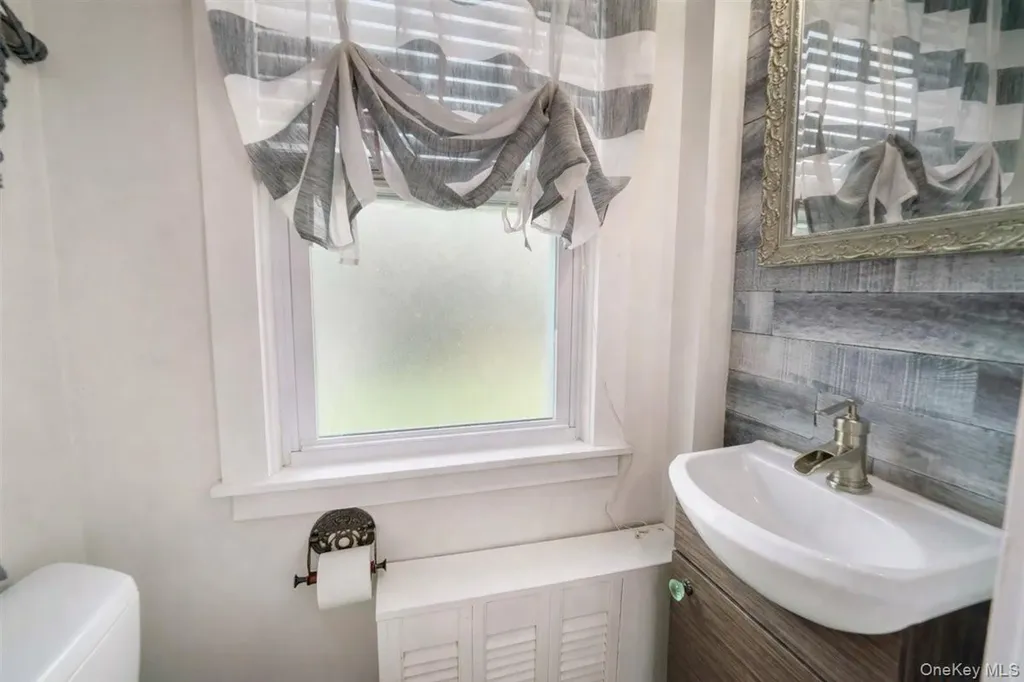 14 Hillside Avenue Suffern NY 10901
