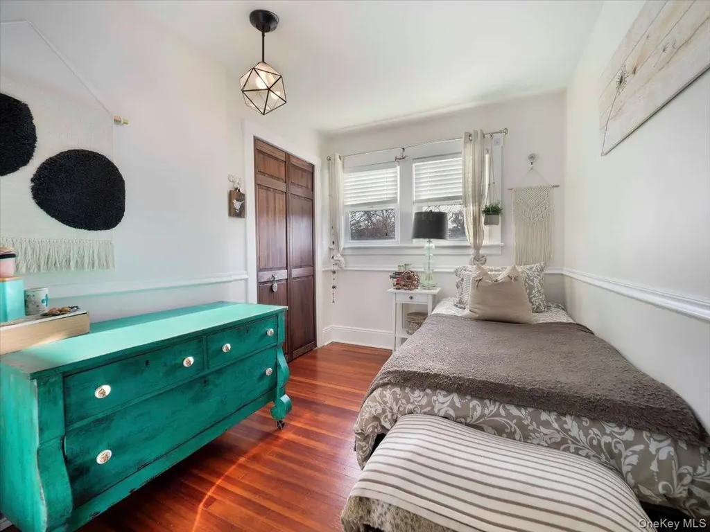 14 Hillside Avenue Suffern NY 10901