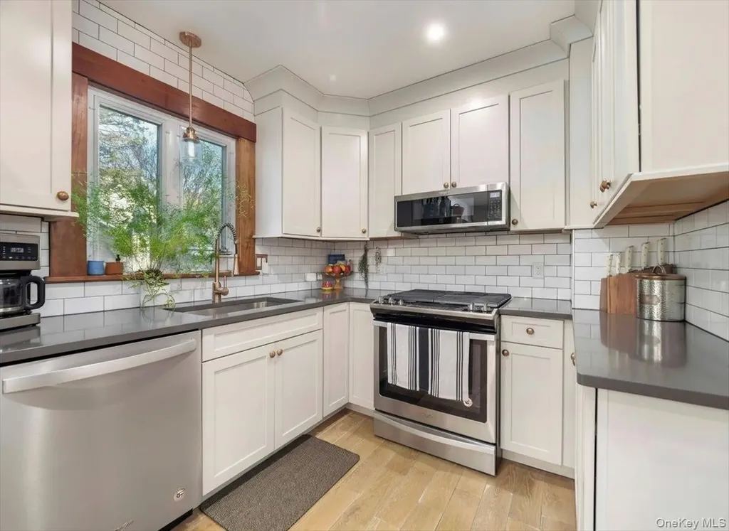 14 Hillside Avenue Suffern NY 10901