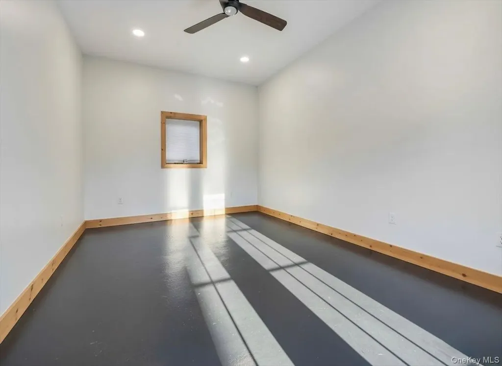 14 Hillside Avenue Suffern NY 10901