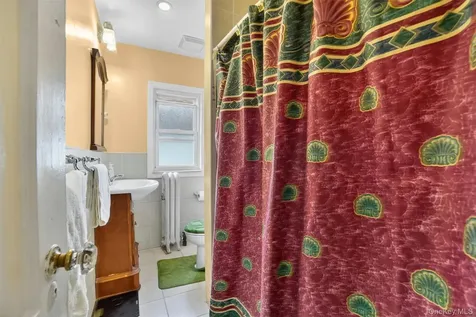 153 Hillside Avenue Mount Vernon NY 10553