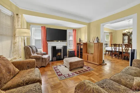 153 Hillside Avenue Mount Vernon NY 10553