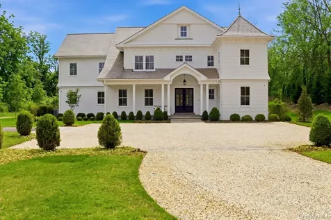 3 Crane Road Lloyd Harbor NY 11743