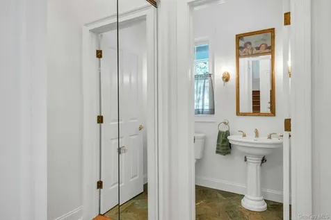 30 Anderson Road Katonah NY 10536