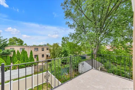 147-12 70 Road Kew Garden Hills NY 11367