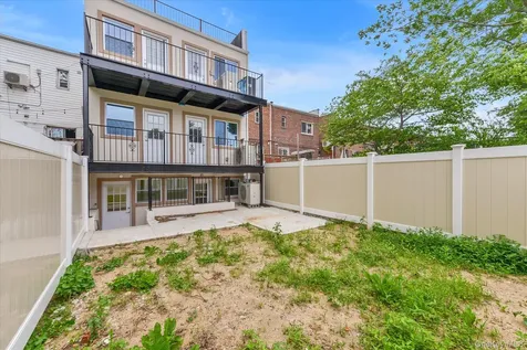 147-12 70 Road Kew Garden Hills NY 11367