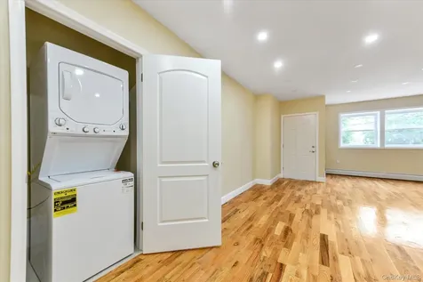 147-12 70 Road Kew Garden Hills NY 11367
