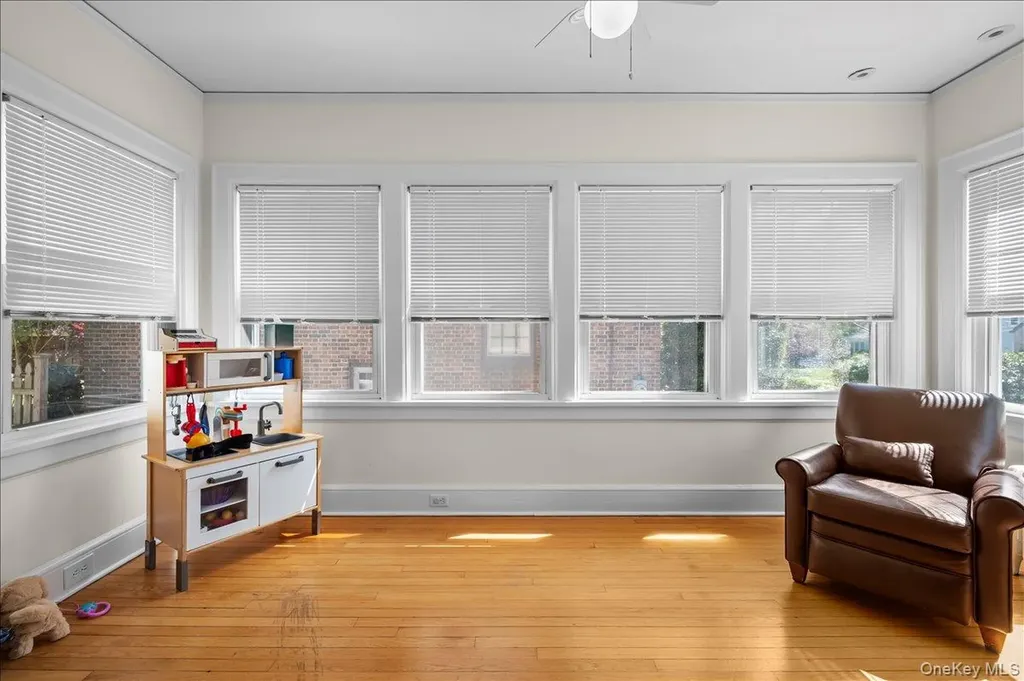54 Ogden Avenue White Plains NY 10605