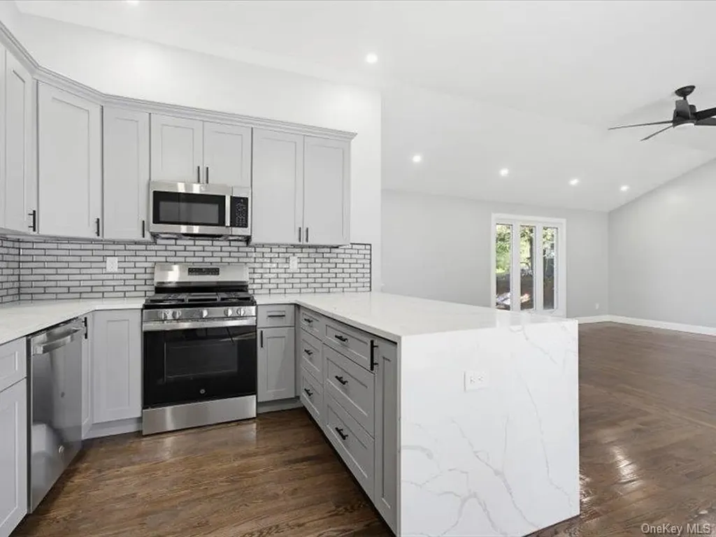23 High View Terrace Rock Hill NY 12775