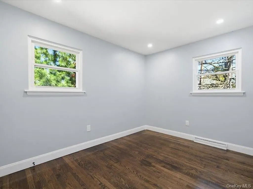 23 High View Terrace Rock Hill NY 12775