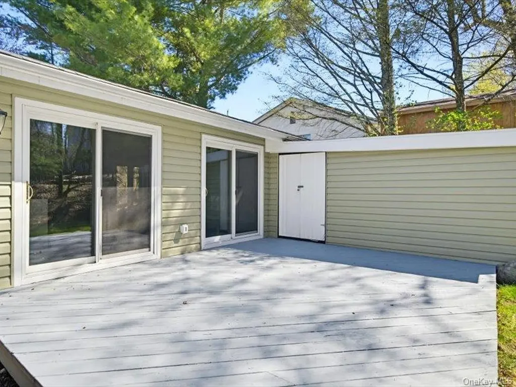 23 High View Terrace Rock Hill NY 12775