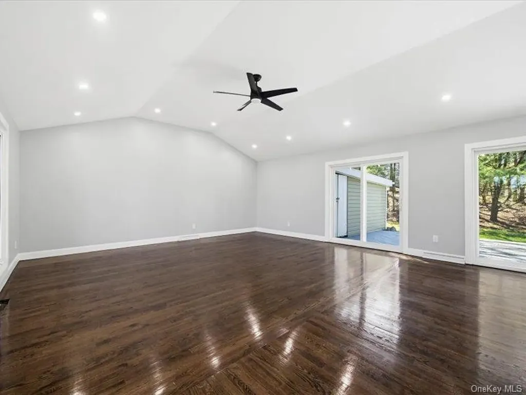 23 High View Terrace Rock Hill NY 12775