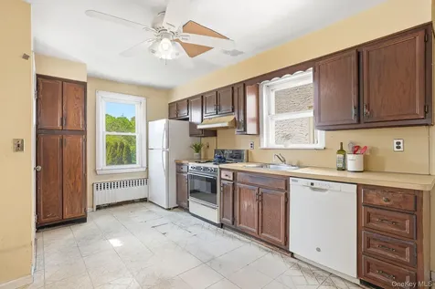 17 Anderson Avenue Sleepy Hollow NY 10591