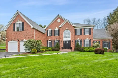 10 Kipps Court Somers NY 10589