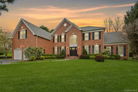 10 Kipps Court Somers NY 10589