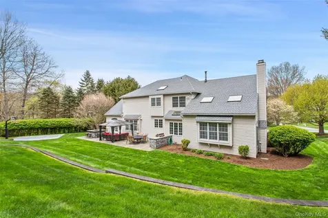 10 Kipps Court Somers NY 10589