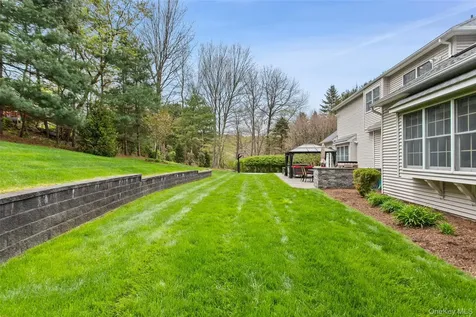 10 Kipps Court Somers NY 10589