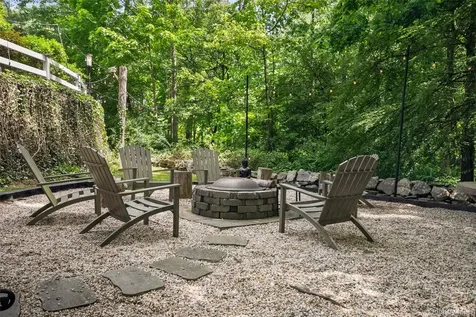 61 Hallocks Run Somers NY 10589