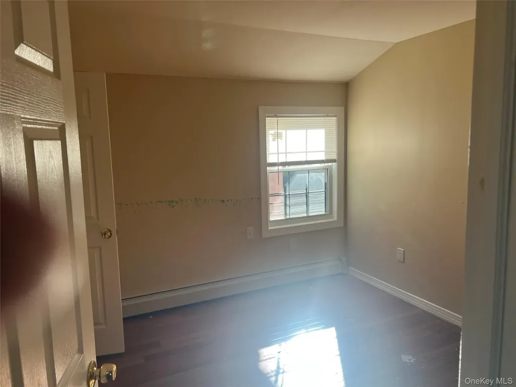 18920 117th Road Saint Albans NY 11412
