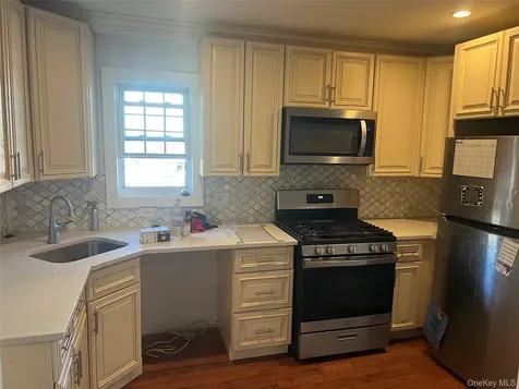 18920 117th Road Saint Albans NY 11412