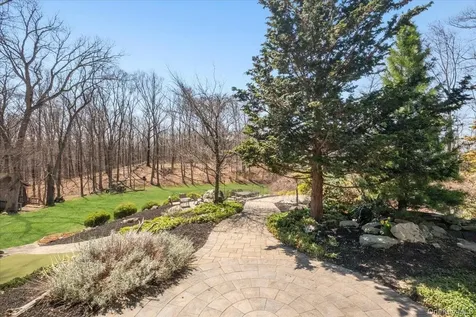 27 Kramers Pond Road Putnam Valley NY 10579
