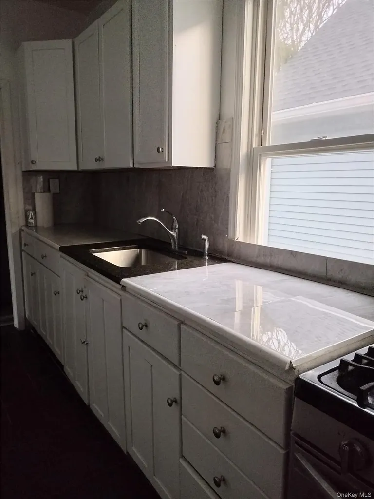 15 Hoffman Avenue Poughkeepsie NY 12603