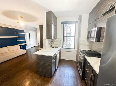 130 W 16th Street New York (manhattan) NY 10011