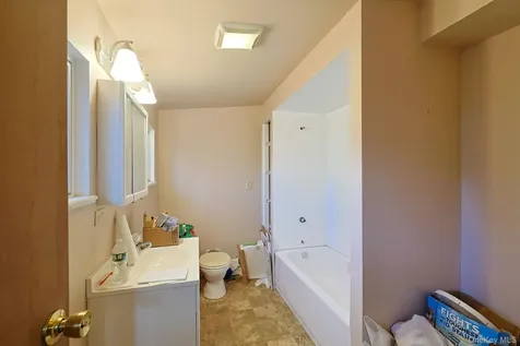 231 Cherry Road Yorktown Heights NY 10598