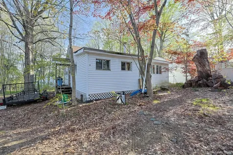 231 Cherry Road Yorktown Heights NY 10598