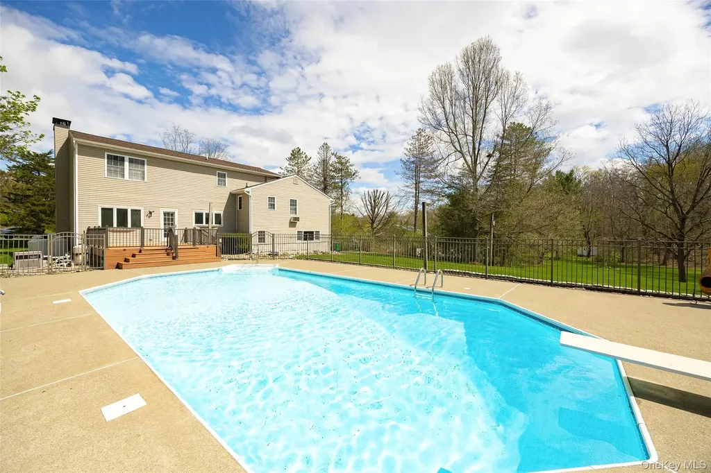 36 Forest Valley Road Pleasant Valley NY 12569