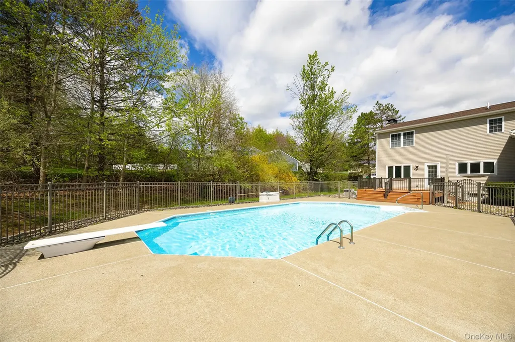 36 Forest Valley Road Pleasant Valley NY 12569