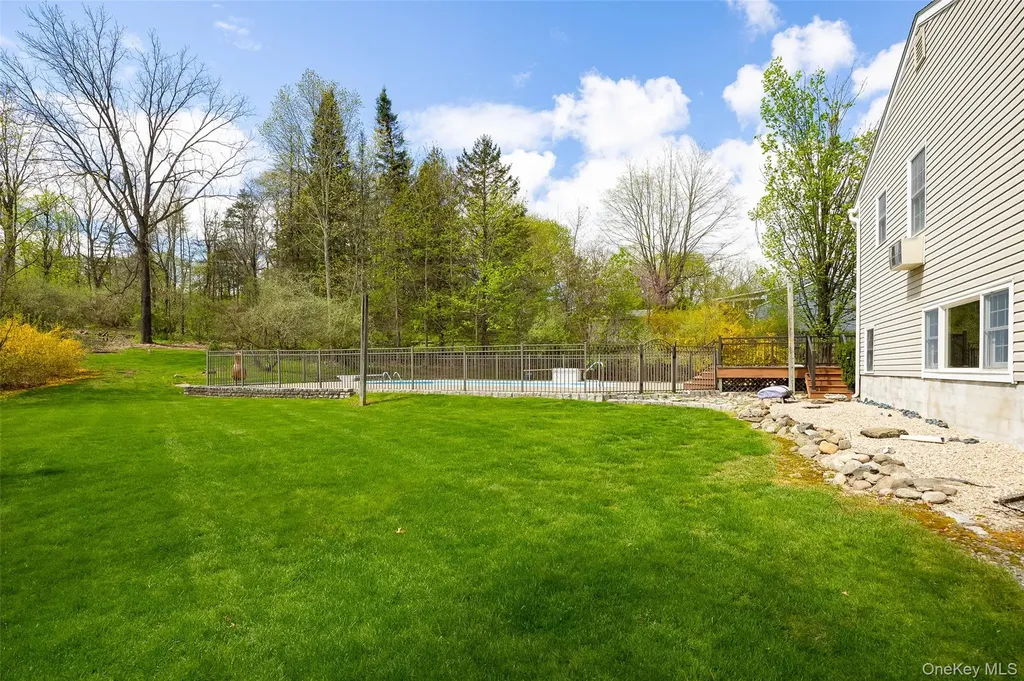 36 Forest Valley Road Pleasant Valley NY 12569