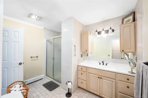 7 Loudon Drive Fishkill NY 12524