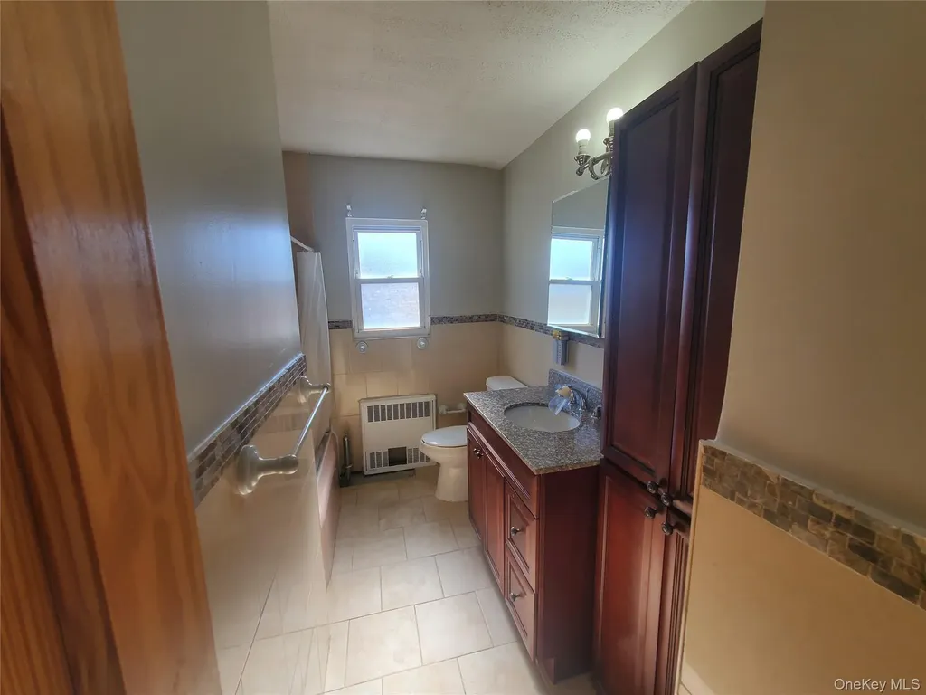 16606 Willets Point Boulevard Whitestone NY 11357