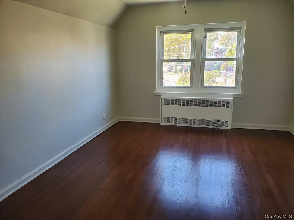 16606 Willets Point Boulevard Whitestone NY 11357