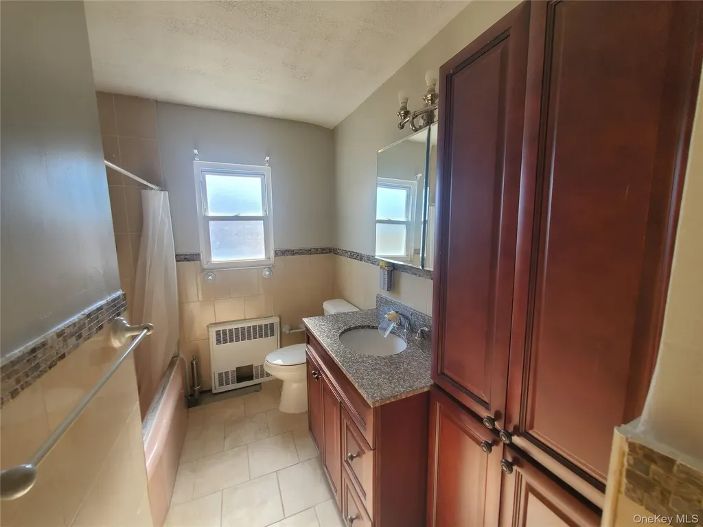 16606 Willets Point Boulevard Whitestone NY 11357
