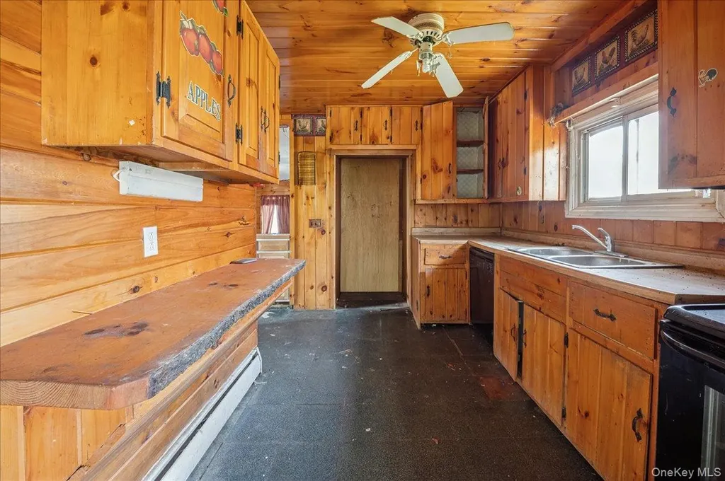 280 Route 217 Hudson NY 12534