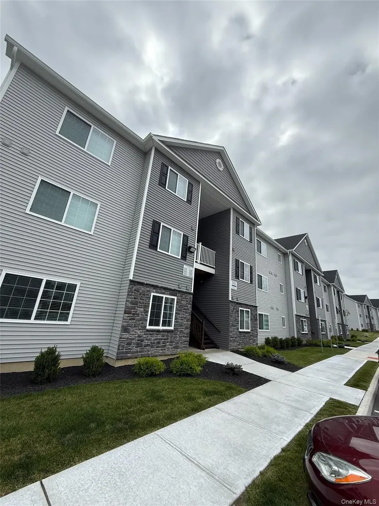 206 Golf Links Road Middletown NY 10940